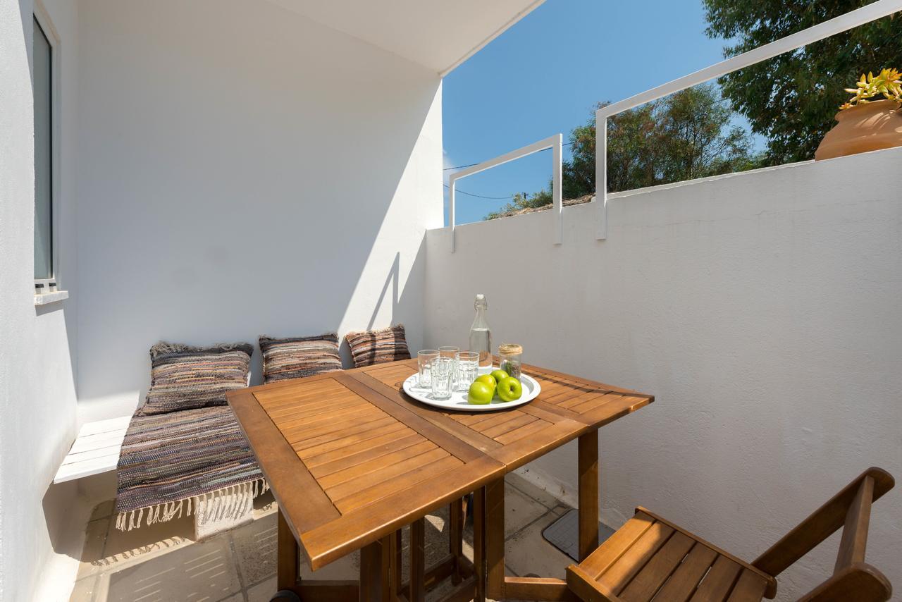 Vamare Beachfront House Gennadi Exteriör bild