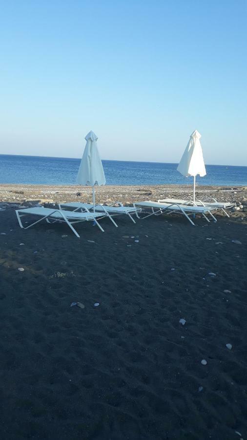 Vamare Beachfront House Gennadi Exteriör bild